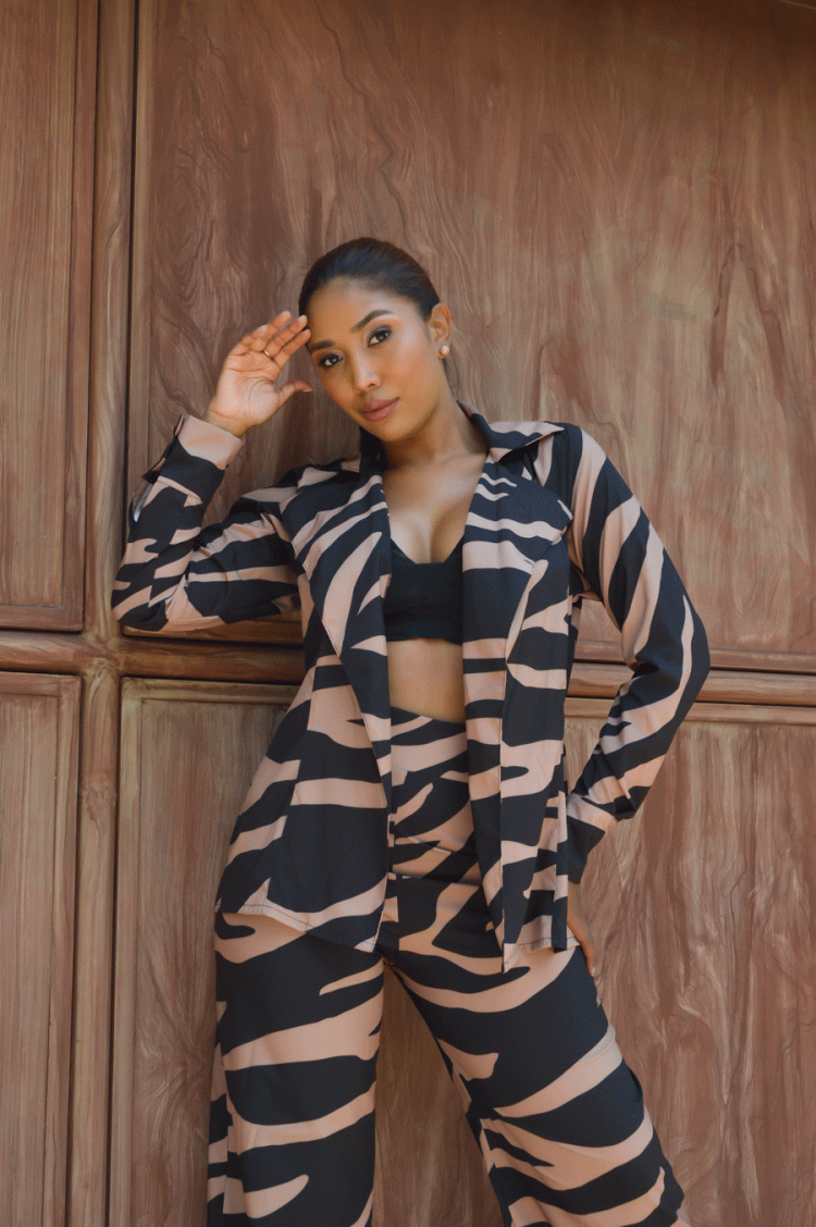 set-blazer-y-pantalon