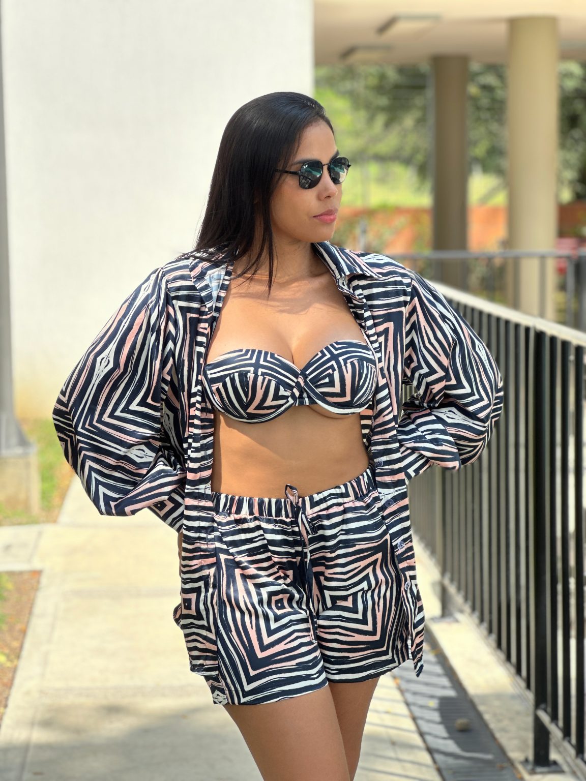 Set Short y camisa - Image 4